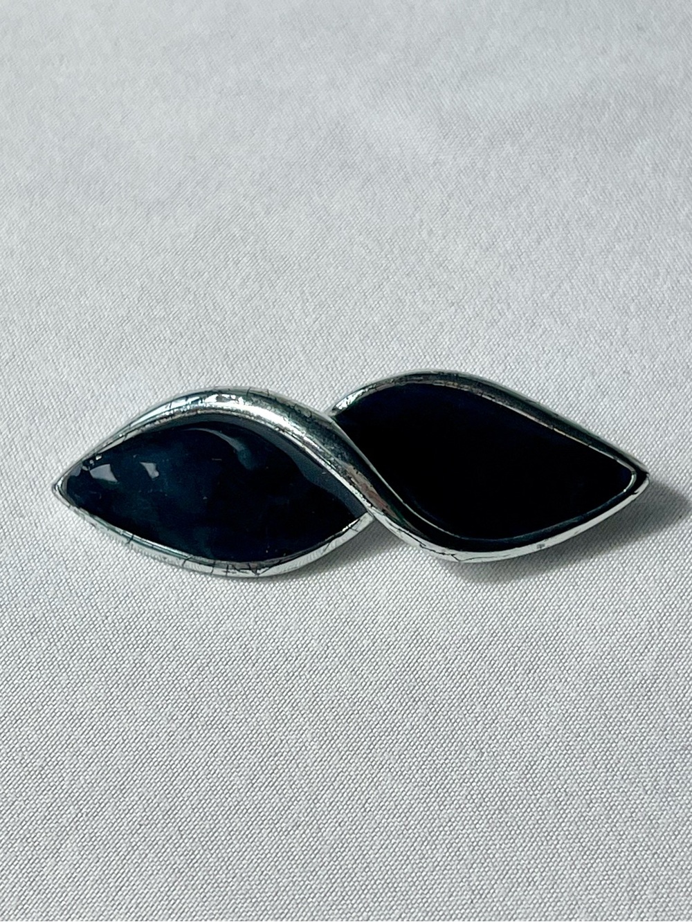 Vintage Anne Klein Silver Tone Black Infinity Bypass Brooch Pin